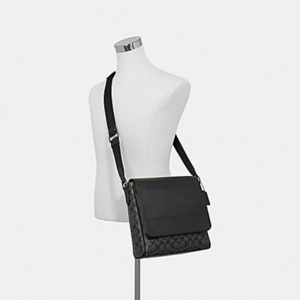 COACH HOUSTON MAP BAG IN SIGNATURE CANVAS - Picture 7 of 7